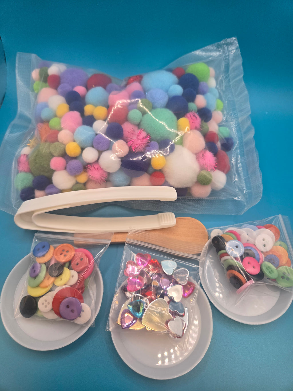 Activity Kit Heart and Button Sort