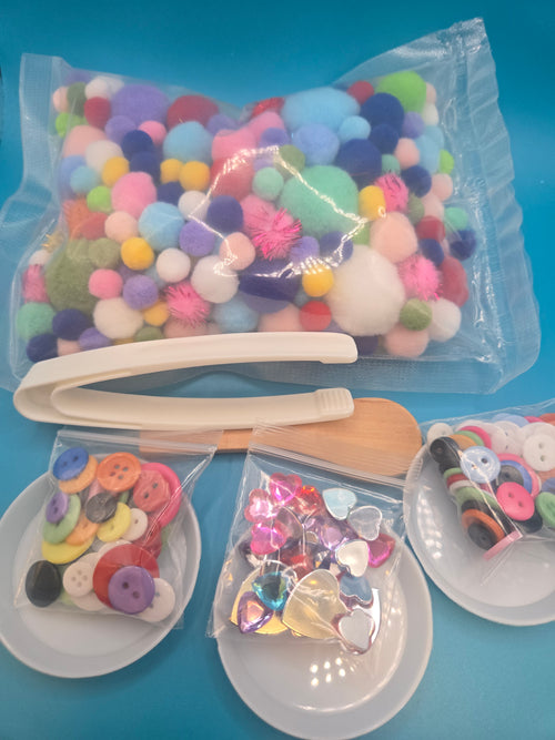 Activity Kit Heart and Button Sort